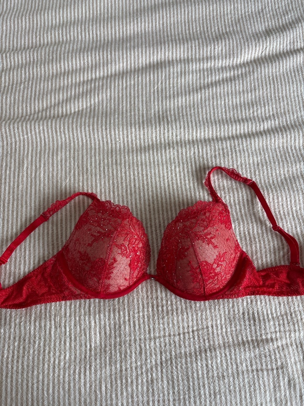 Victoria’s Secret Red lace bedazzled push up bra
